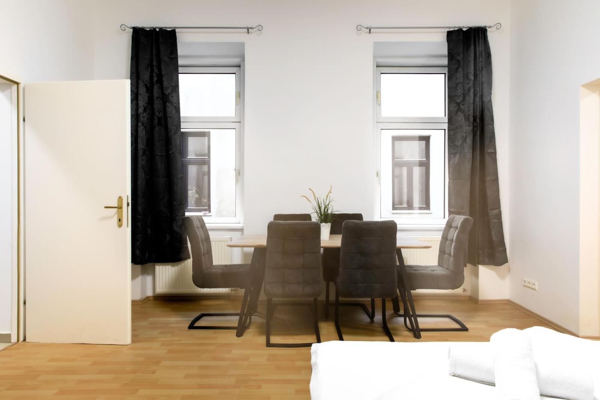 וינה Royal-Haven Apartment מראה חיצוני תמונה