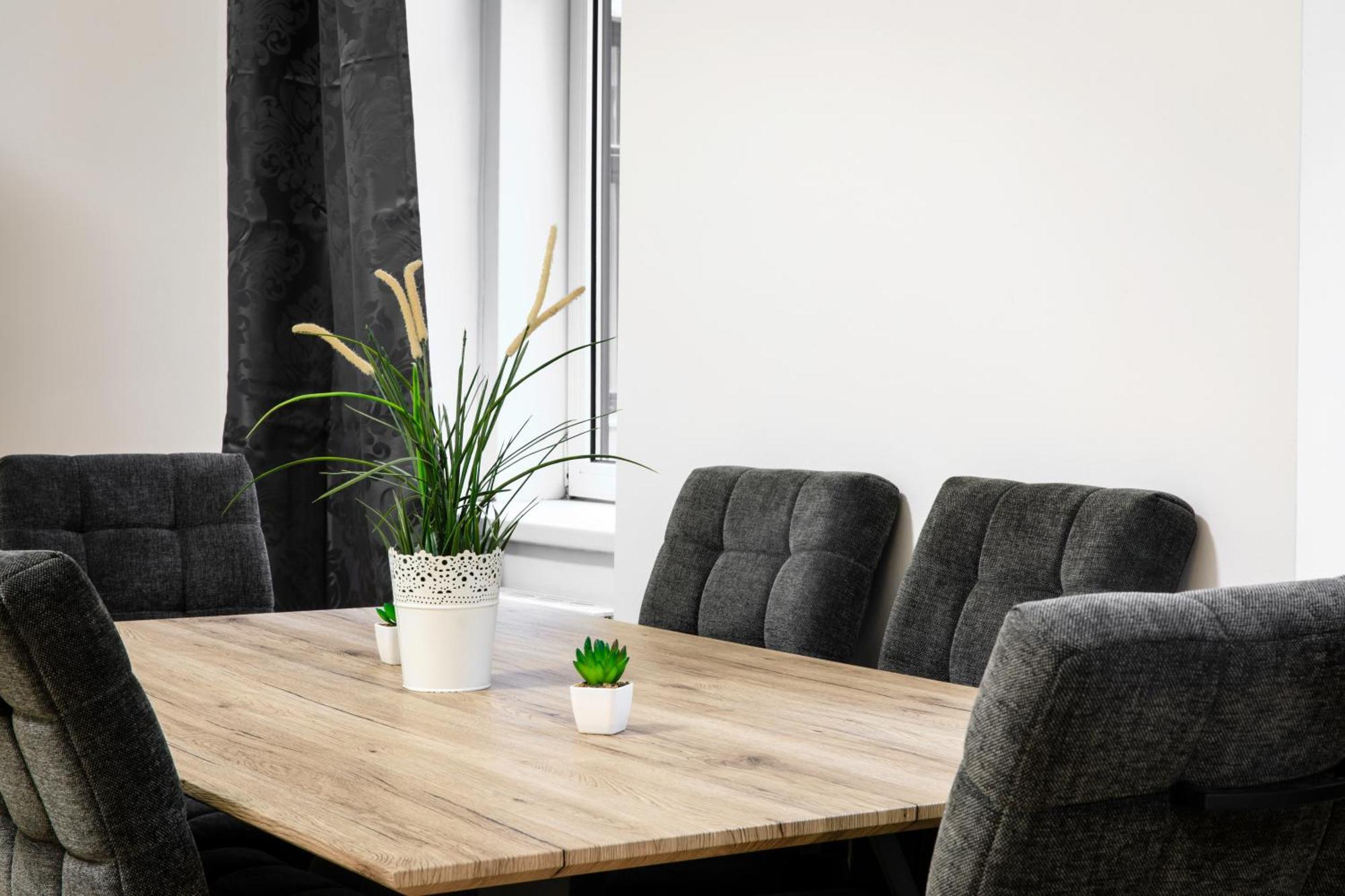 וינה Royal-Haven Apartment מראה חיצוני תמונה