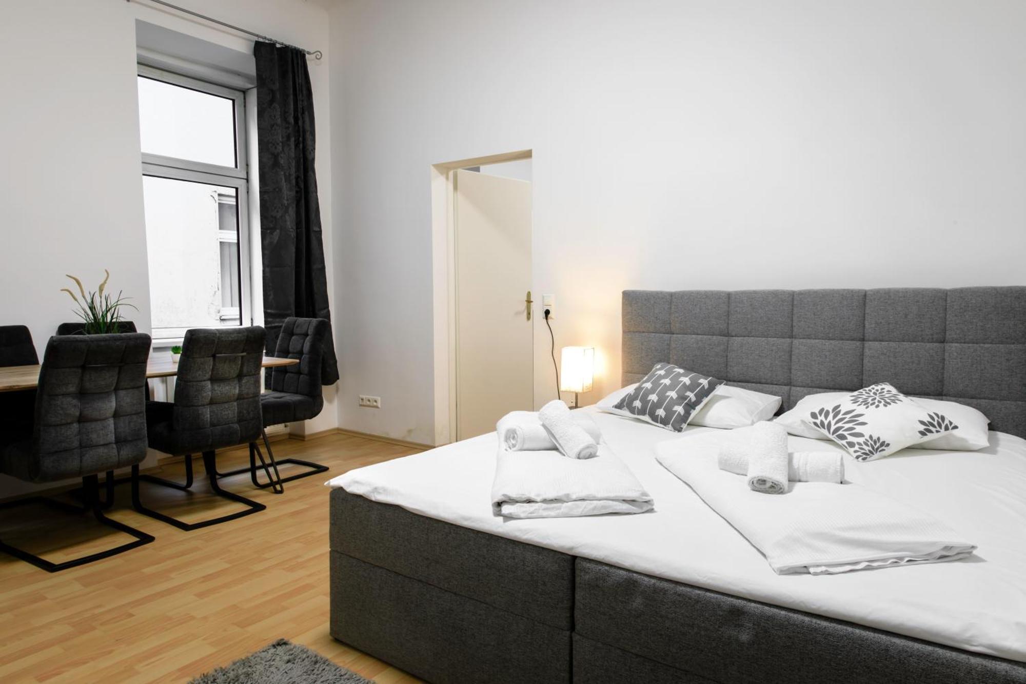 וינה Royal-Haven Apartment מראה חיצוני תמונה