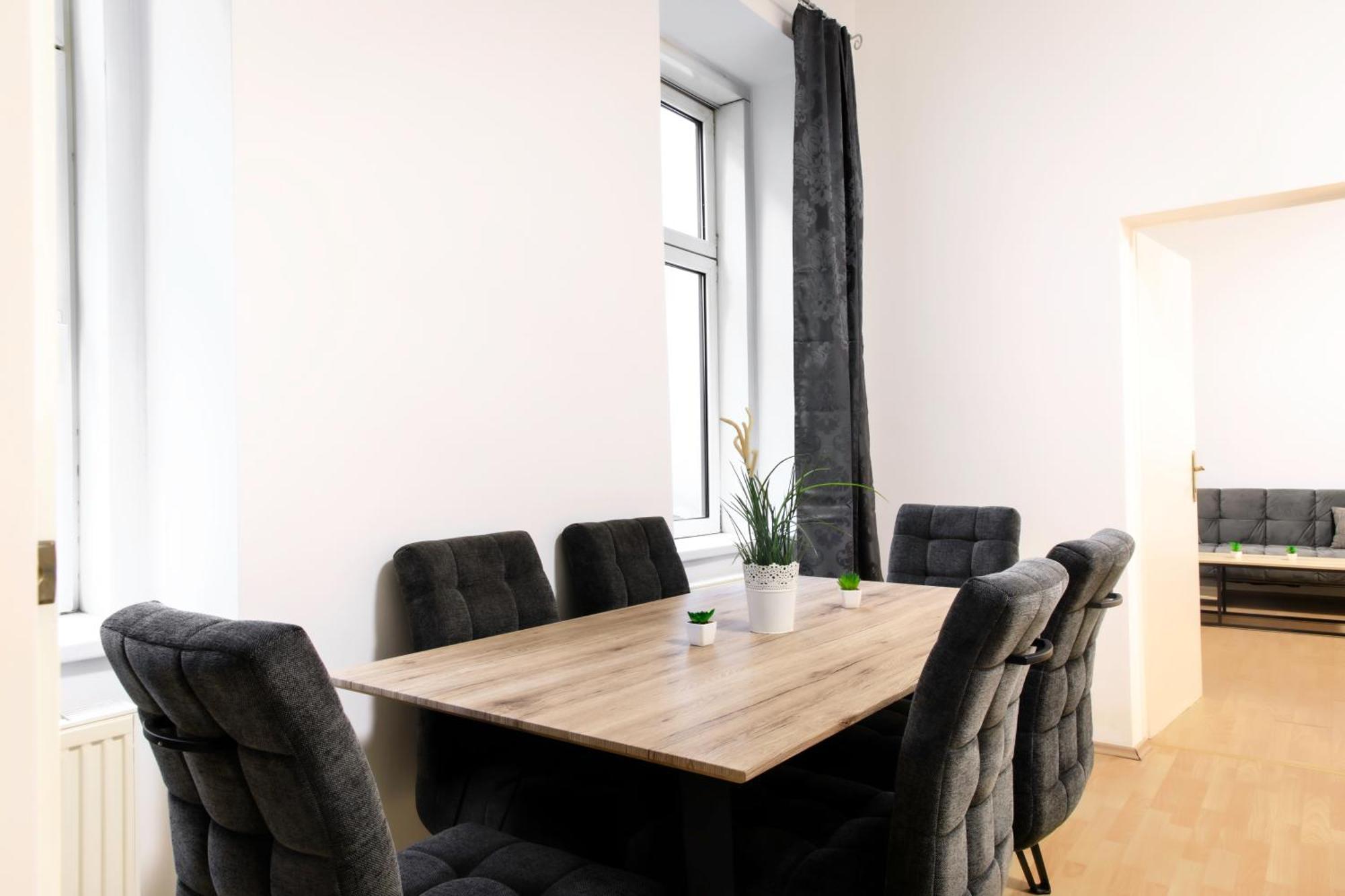 וינה Royal-Haven Apartment מראה חיצוני תמונה